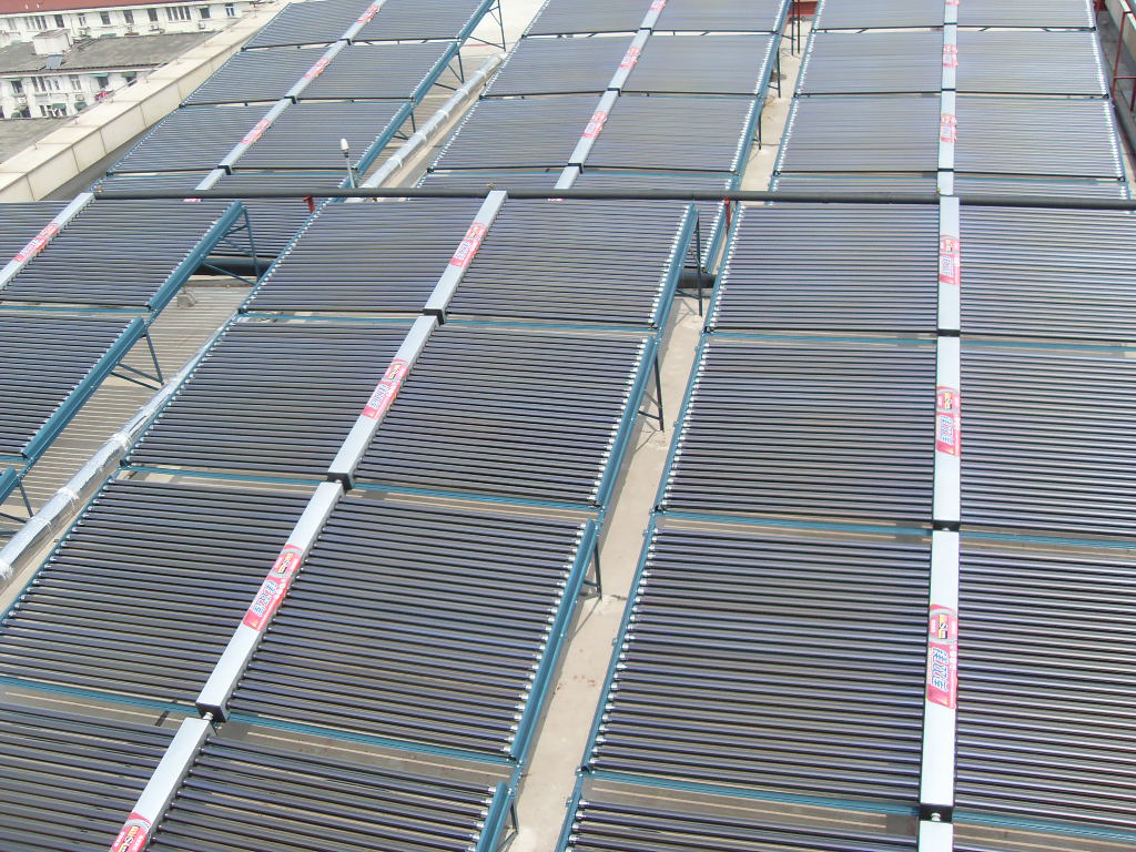 大型太陽能熱水器工程系統